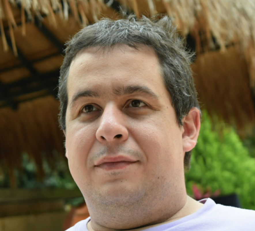 Retrato profesional de Juan David Murillo Mejia, desarrollador web y analista de datos.